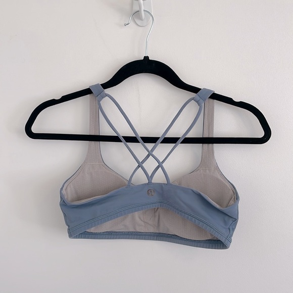 Lululemon free to be sports bra - Picture 2 of 5